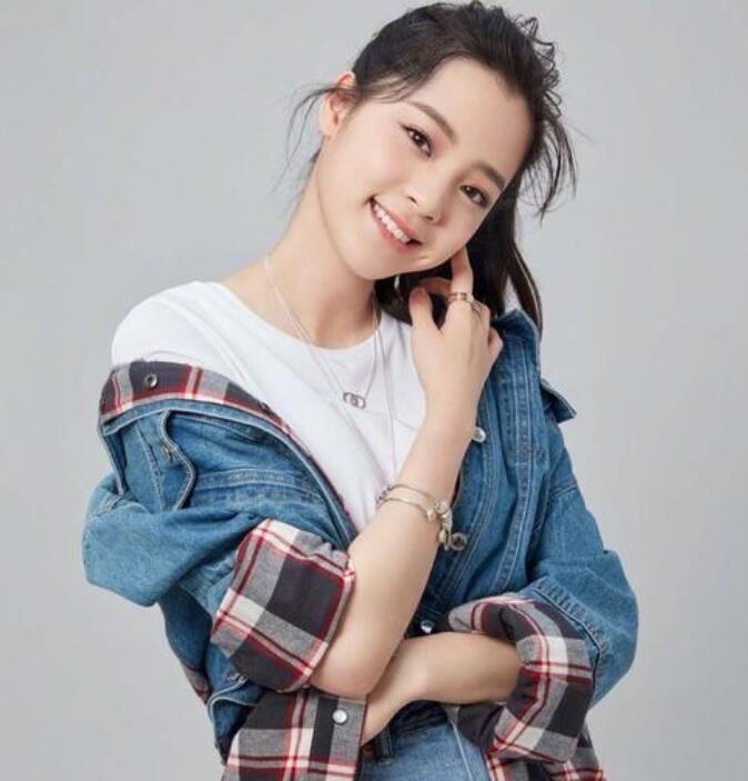 欧阳娜娜照片