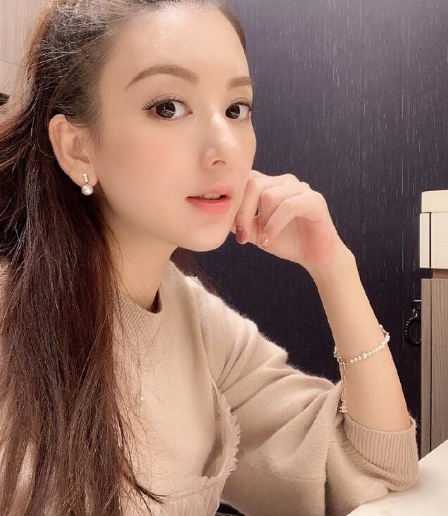 方媛照片