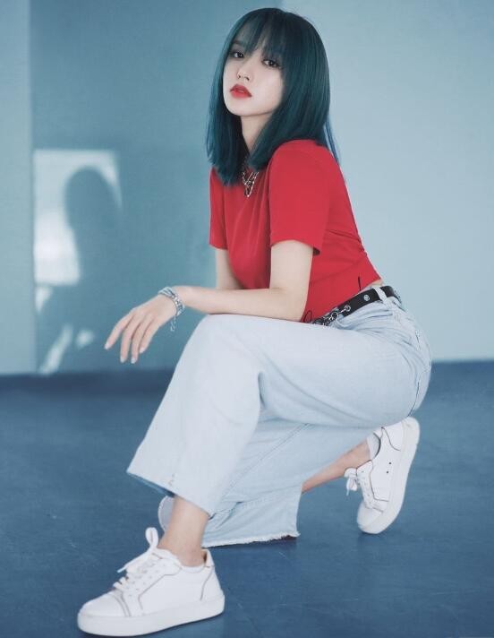 程潇近照