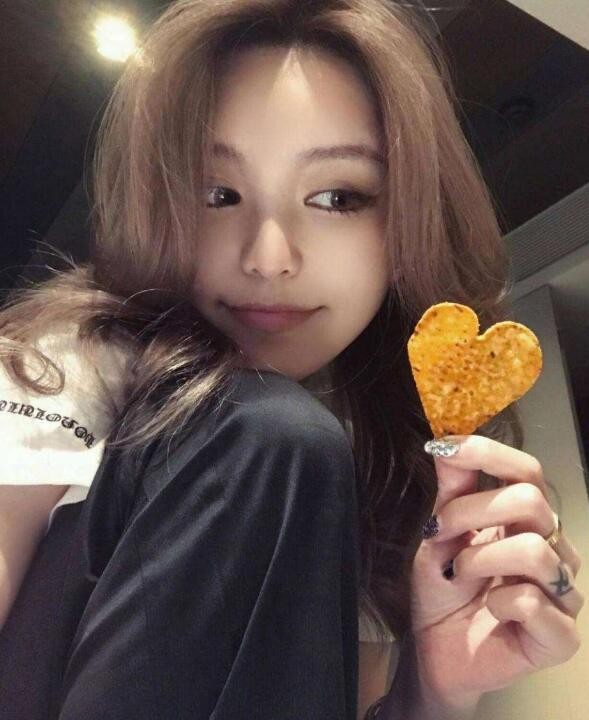 周扬青照片
